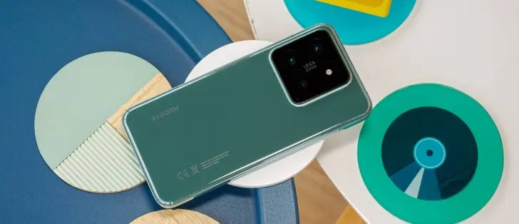 گوشی پلاستیکی بخریم یا فلزی!؟ 3 1716652413575