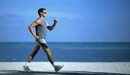 تاثیر پیاده روی بر روی سلامتی 12 تاثیر پیاده روی بر روی سلامتی