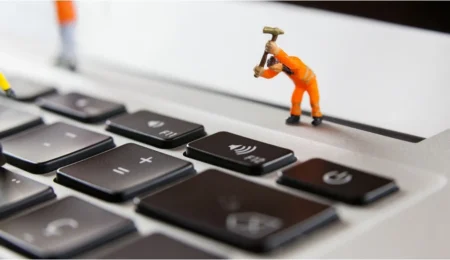 چگونه از لپتاپ دسته دوم تست بگیریم؟ 22 راهنمای خرید لپتاپ دست دوم