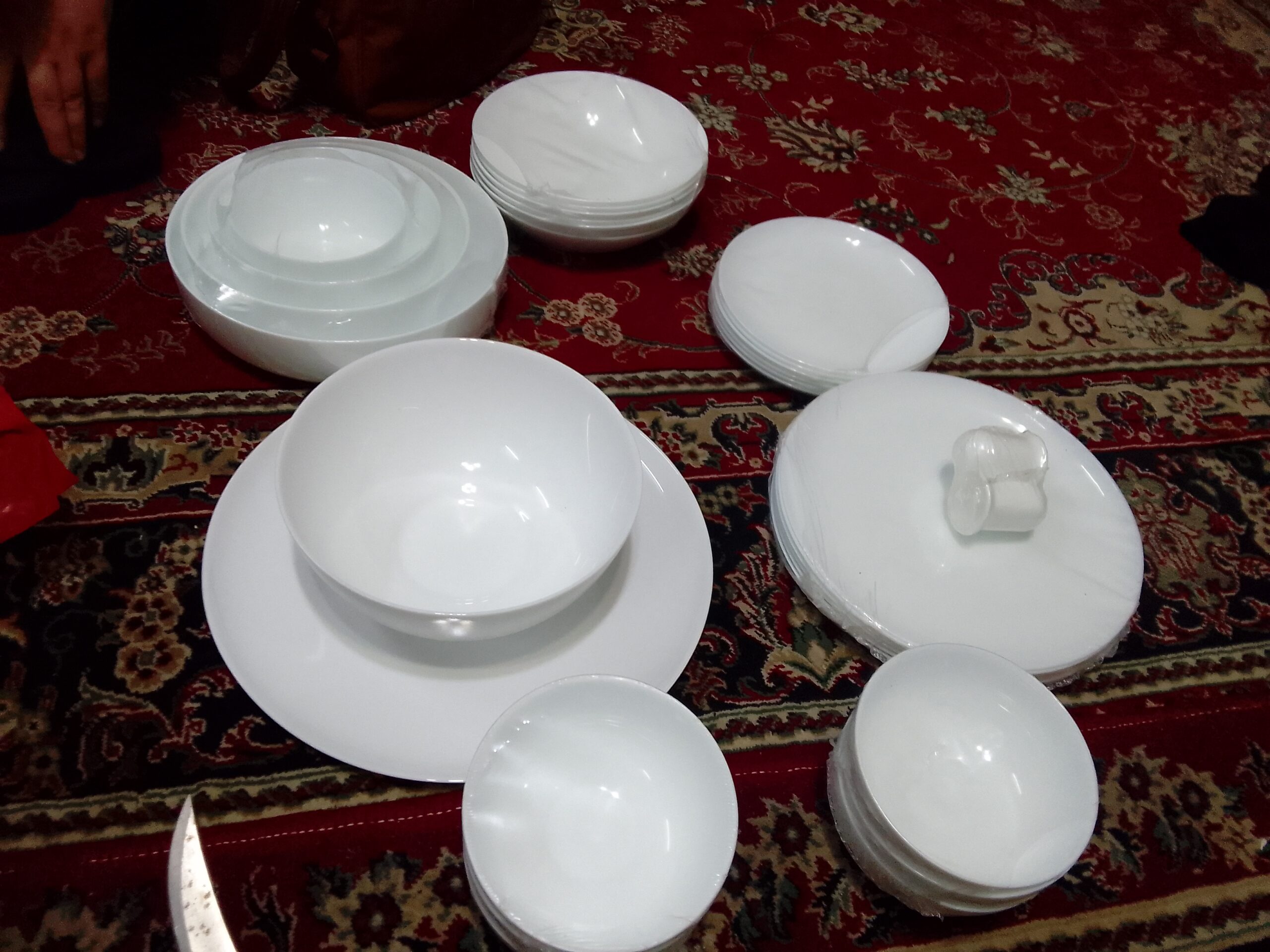 سرویس ارکونال اکبند ۲۶پارچه سفید