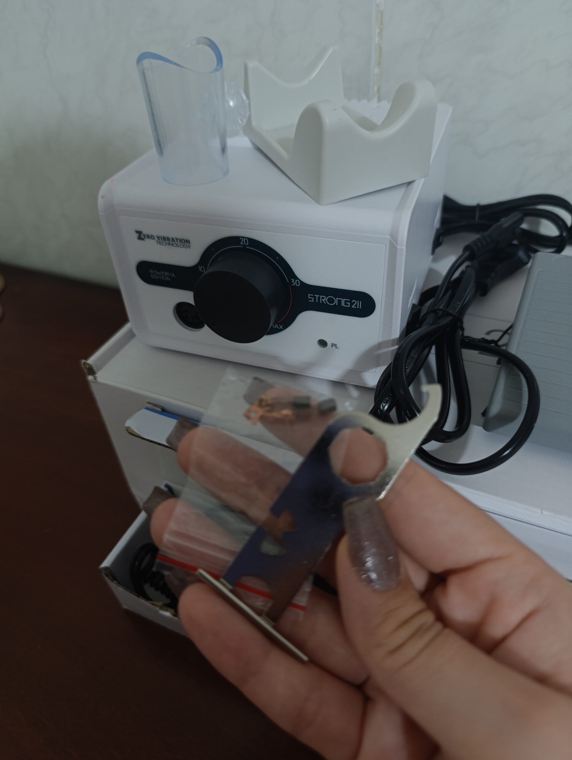 سوهان برقی و اتو مو لیز