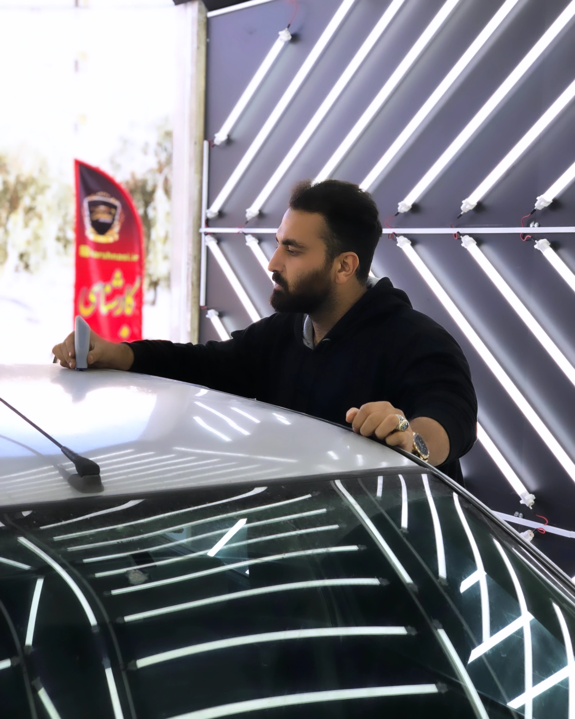 کارشناسی و تشخیص رنگ خودرو جوکار در ساوه