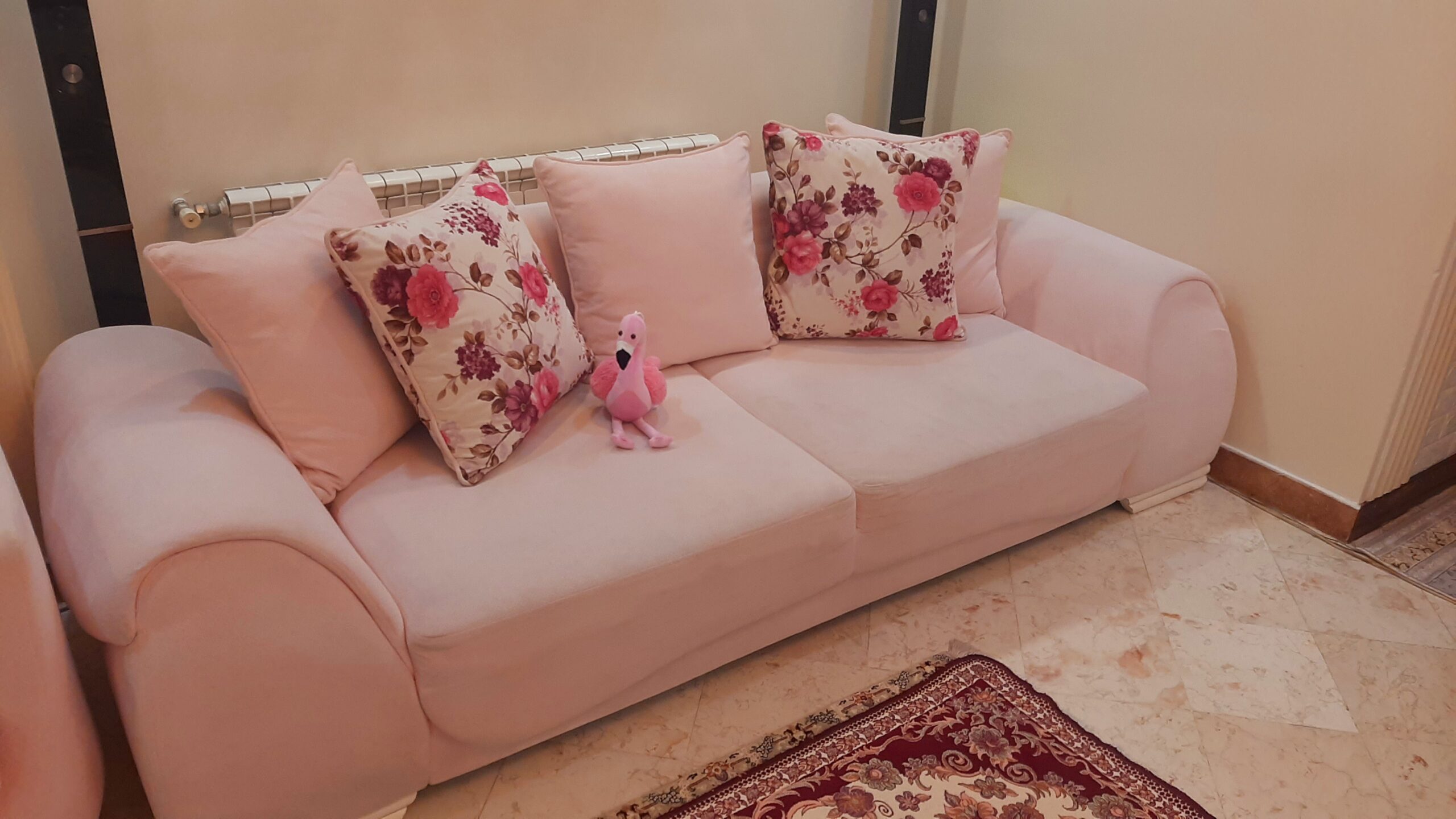 سرویس مبلمان راحتی هفت نفره کاملا سالم