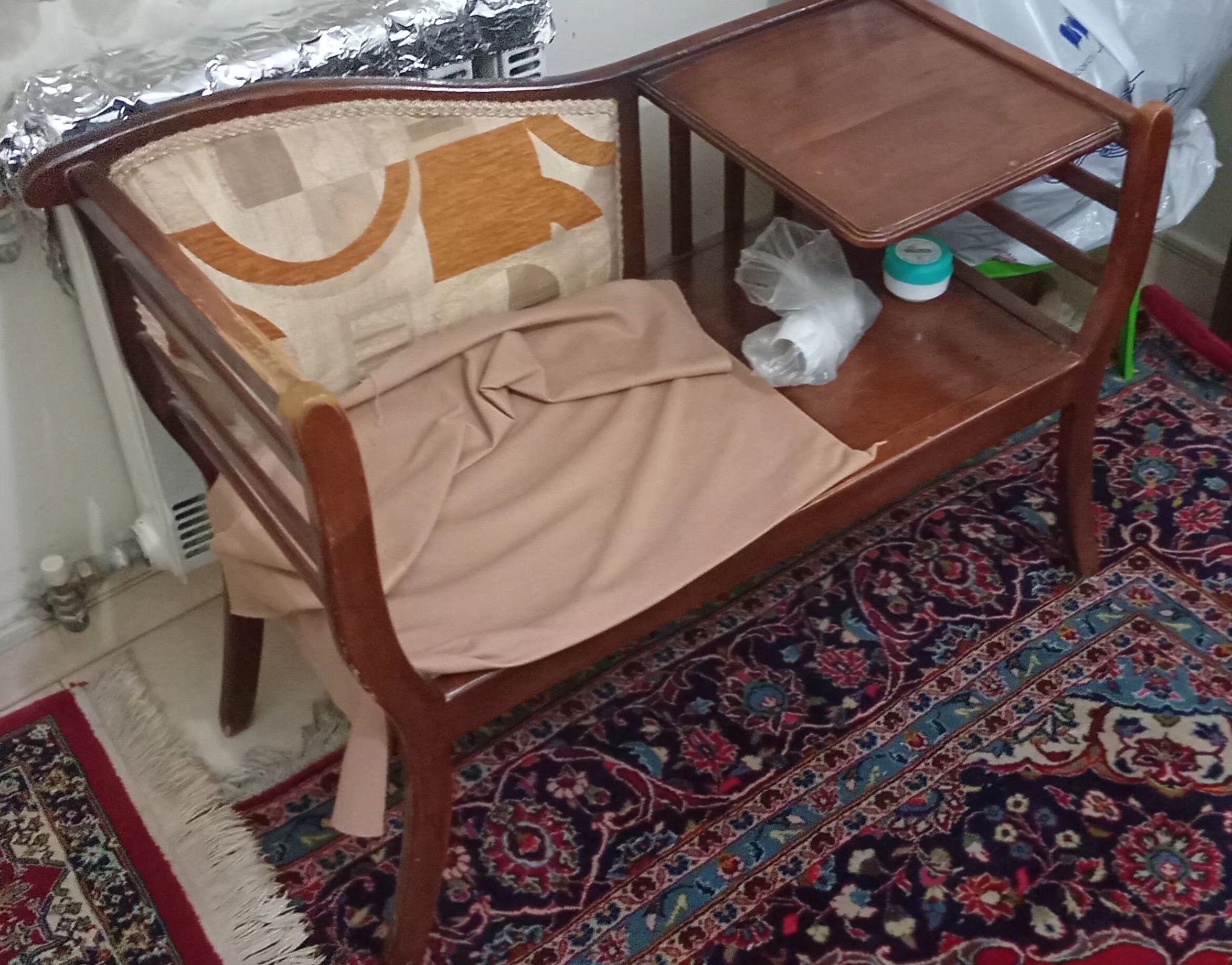 میز تلفن چوبی