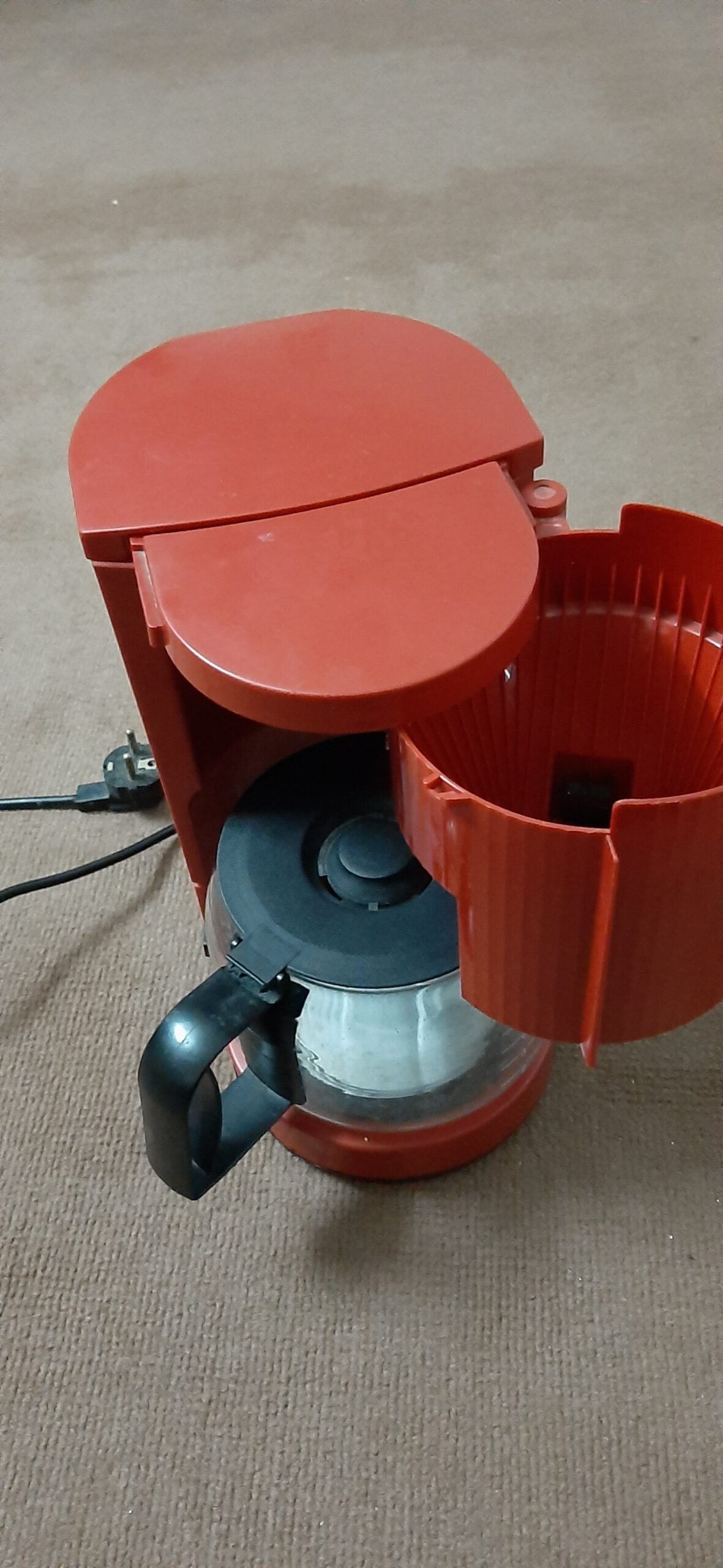 یک دستگاه قهوه ساز آلمانی