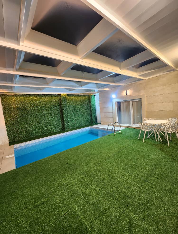 ویلااستخردار