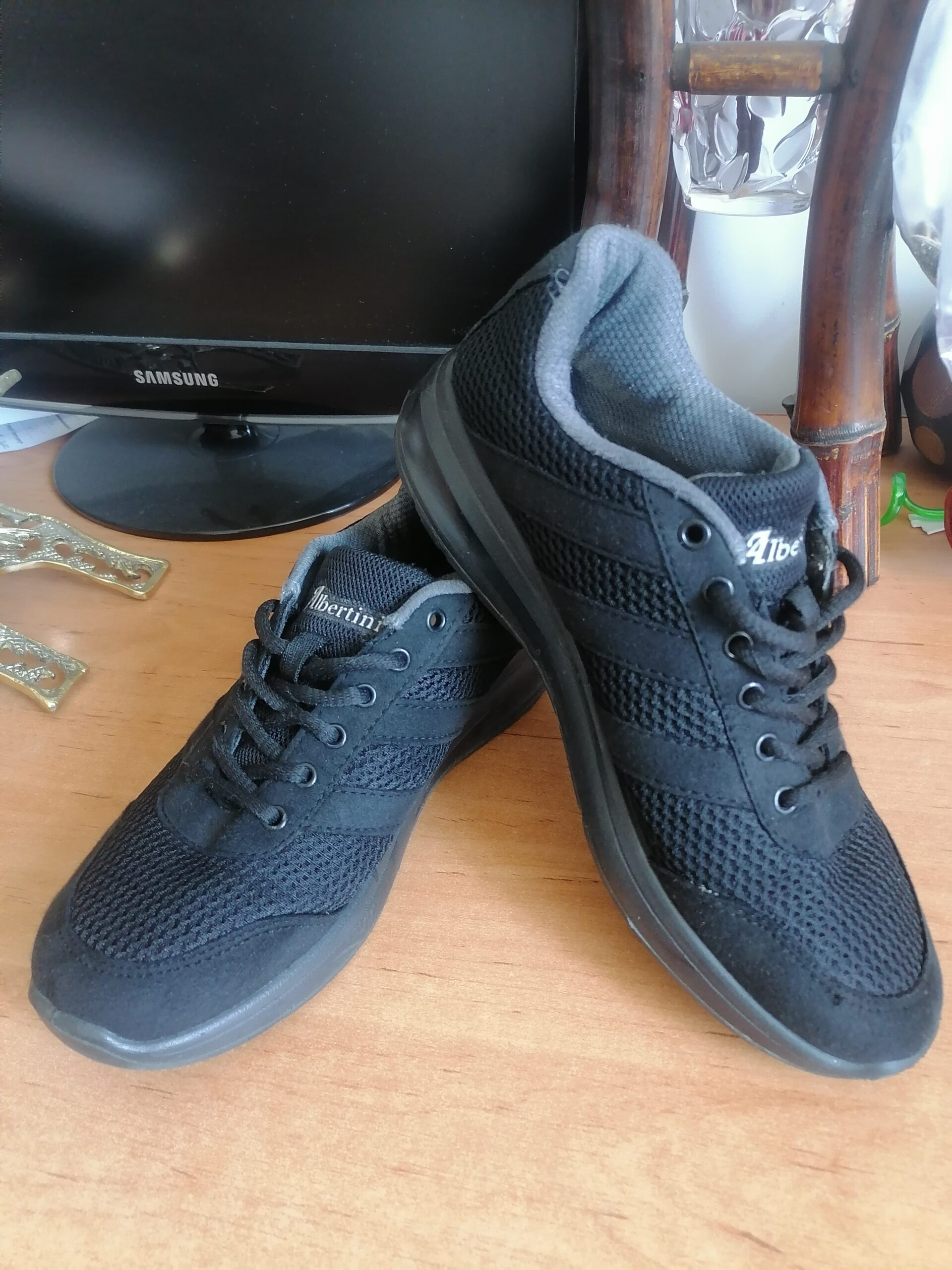 کتونی مشکی سایز 41