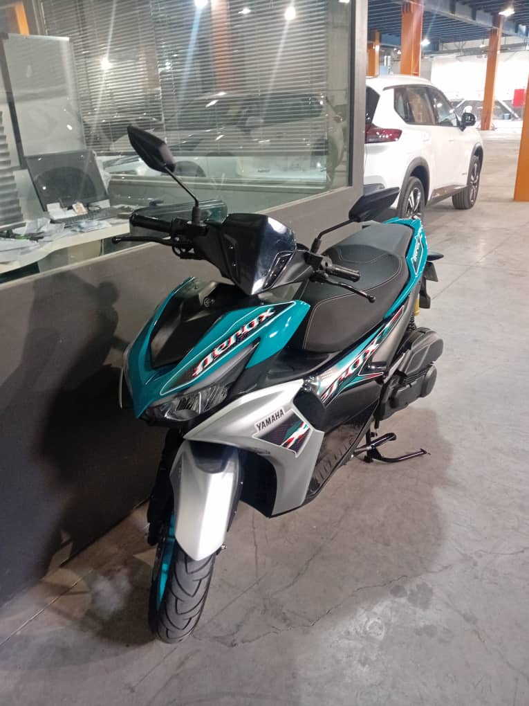 موتور سیکلت طرح ایروکس گلکسی آر 155 مدل 1402