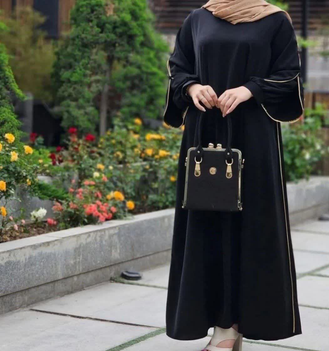 پوشاک بانوان (عبا.مانتو.شومیز.لگ.ساحلی و…(