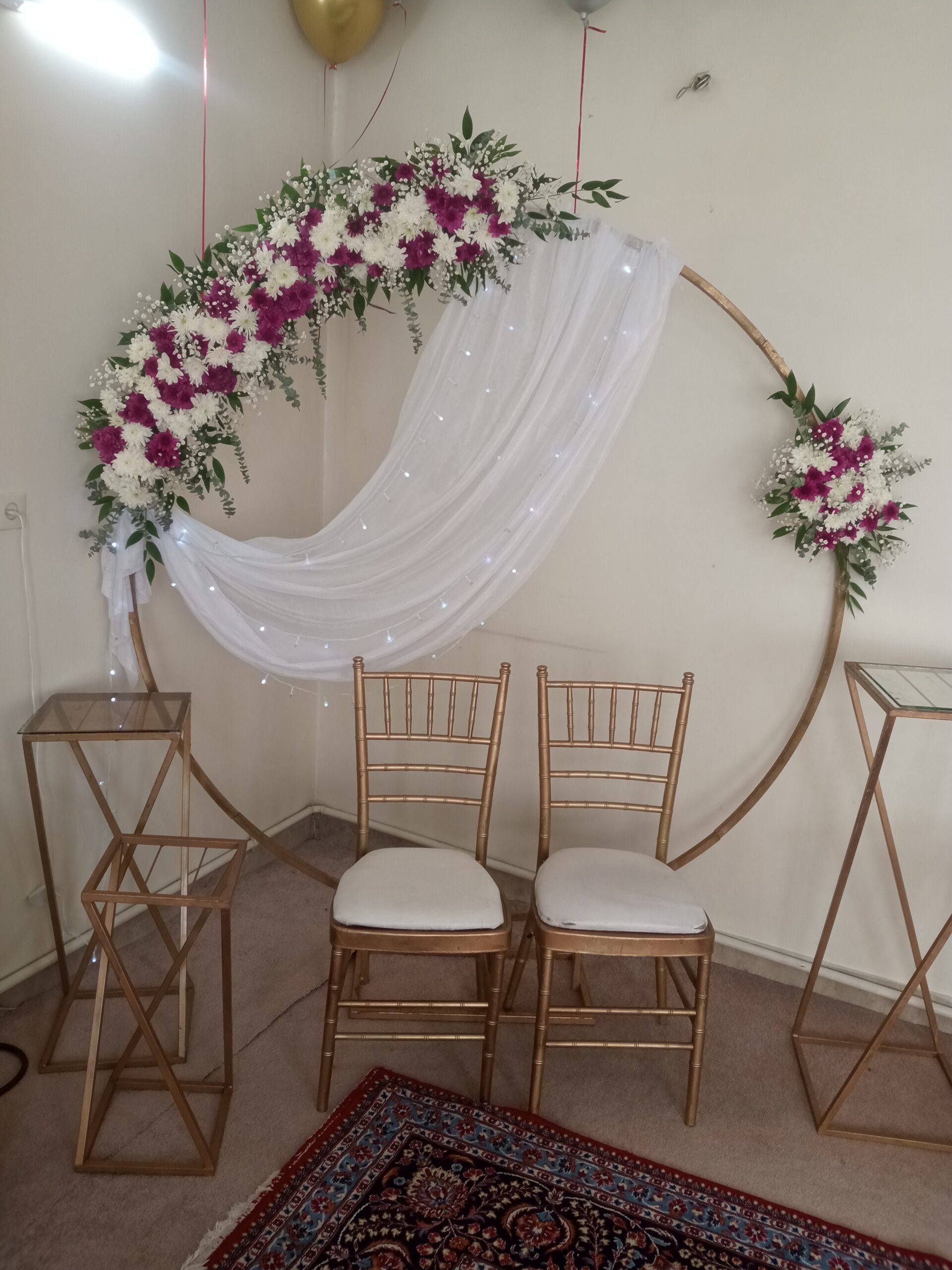 دیزاین حلقه با گل طبیعی برای بله برون و نامزدی