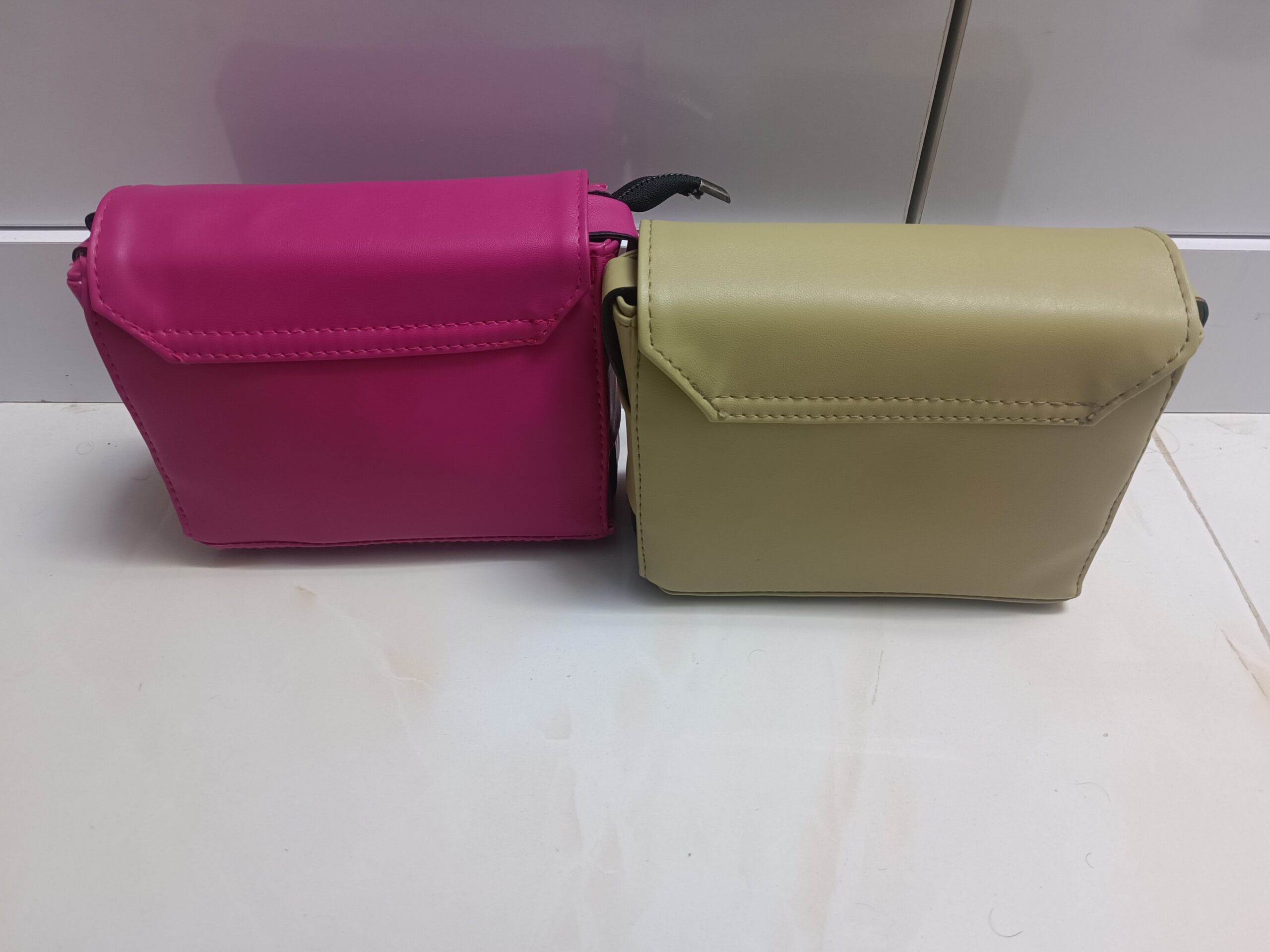 دو عدد کیف رودوشی