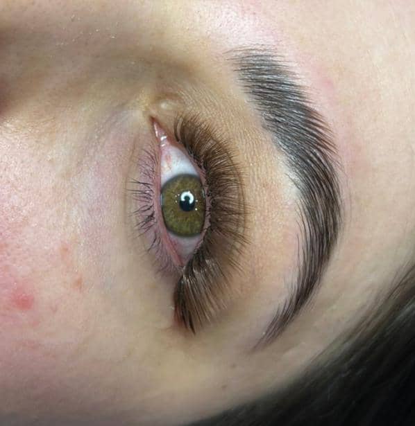 اکستنشن مژه و لیفت ابرو