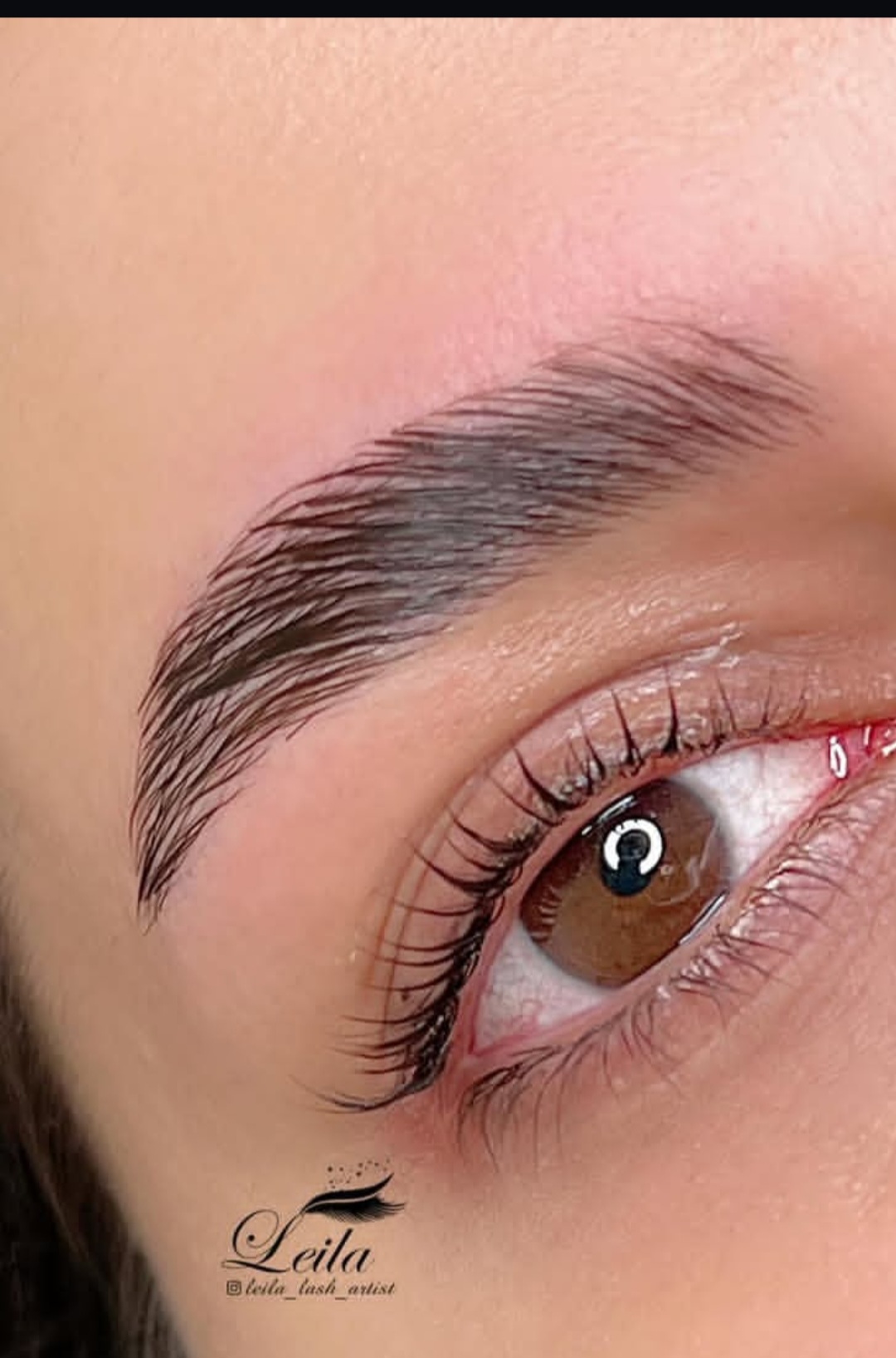 اکستنشن مژه و لیفت ابرو