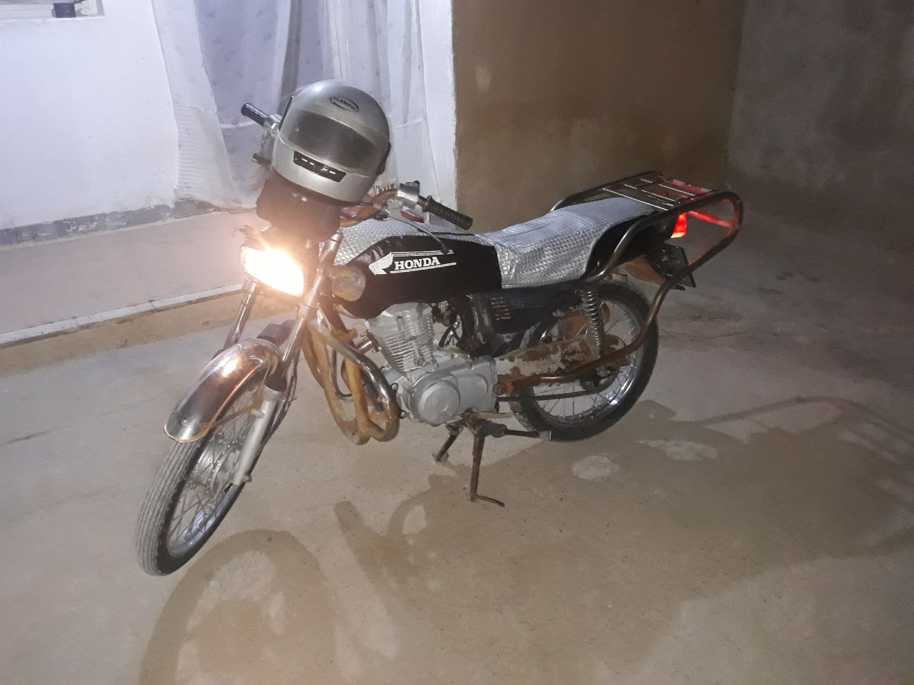 موتورسیکلت پارسا مدل ۱۳۸۷سالم