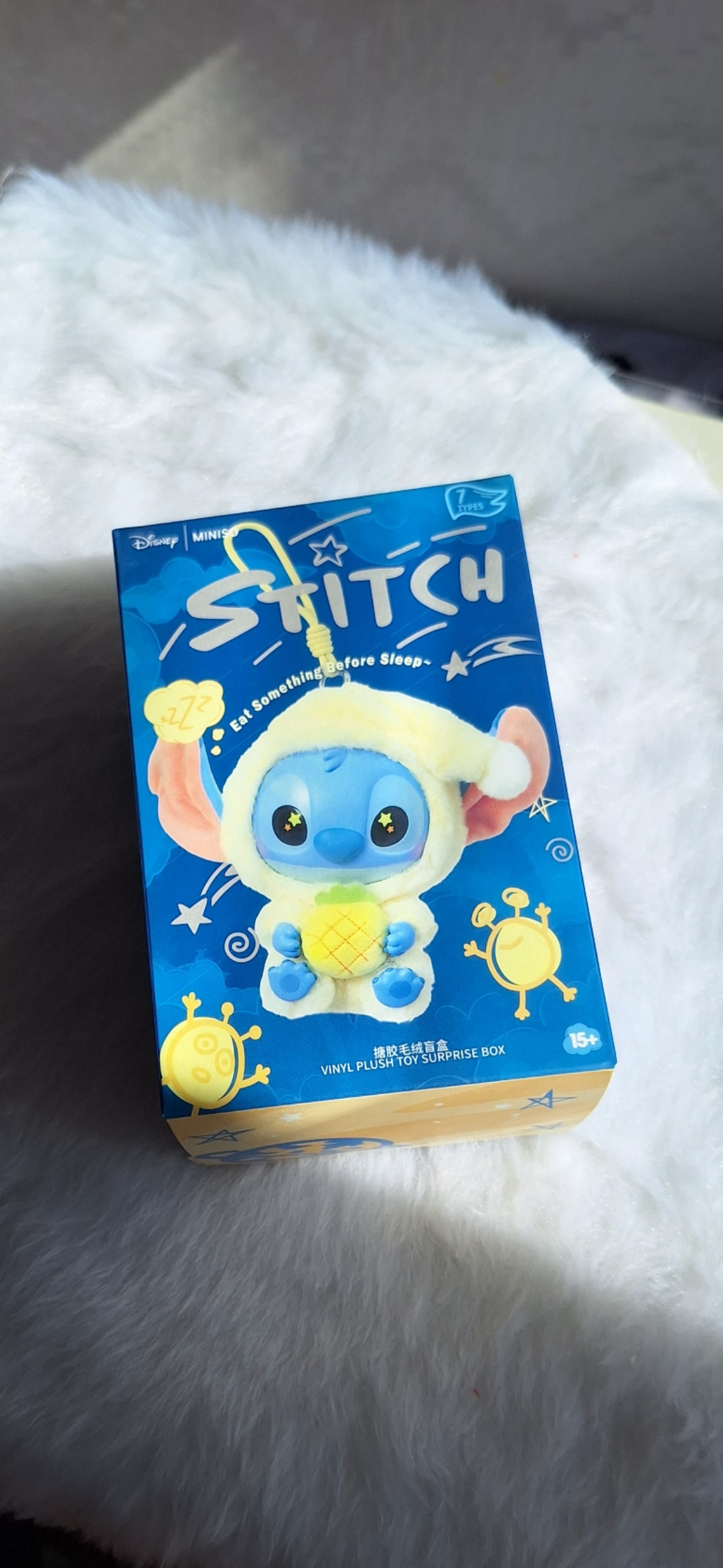 باکس گل مصنوعی و دسته گل پروانه