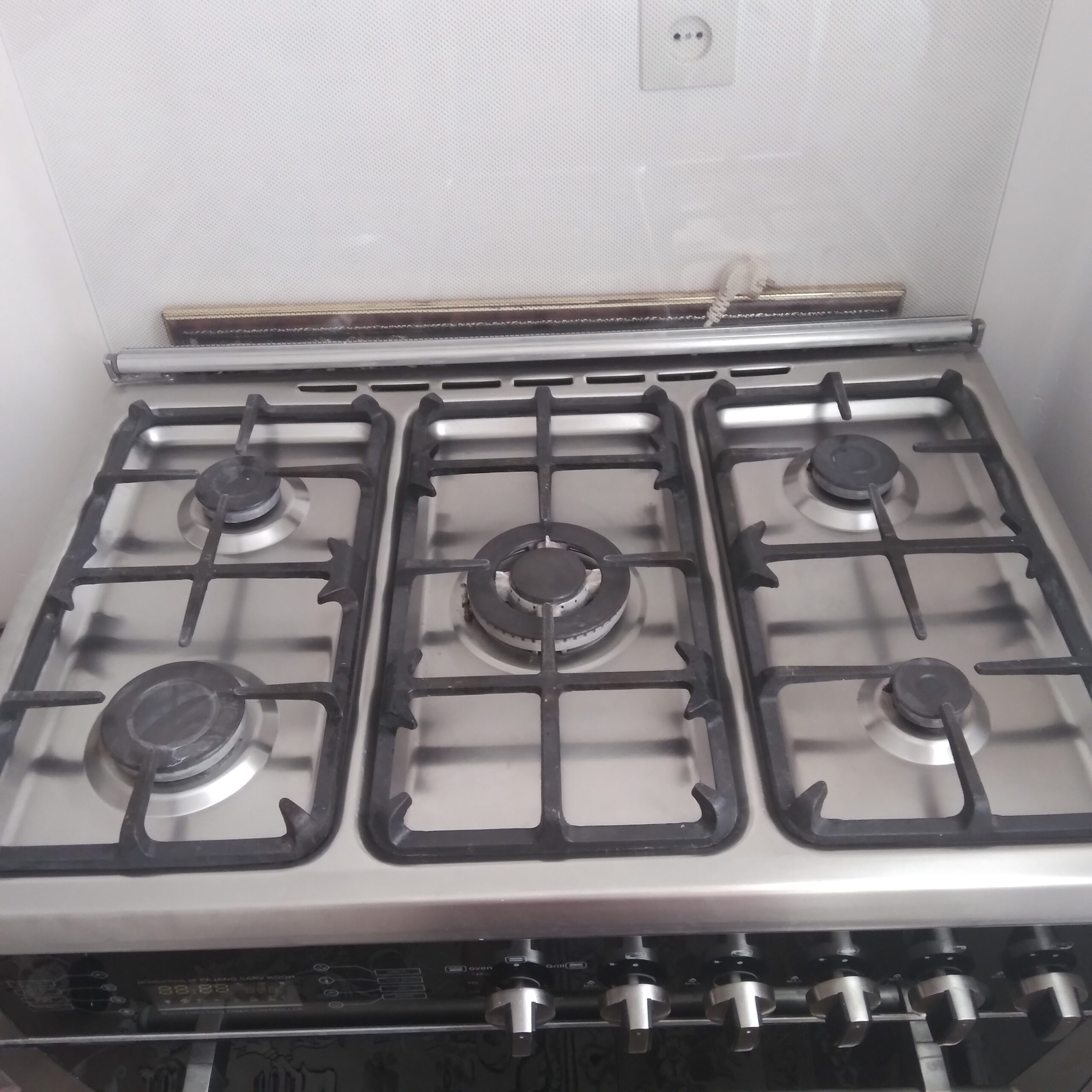 اجاق گاز سالم