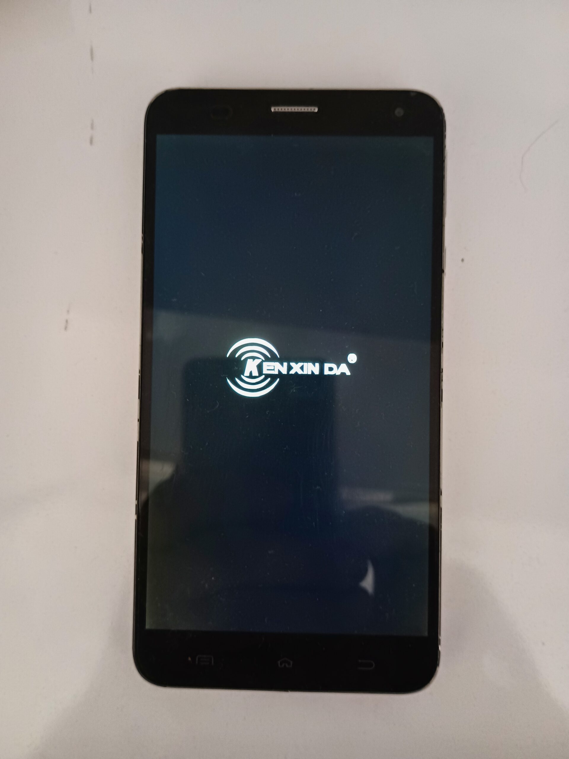 گوشی کنشیندا