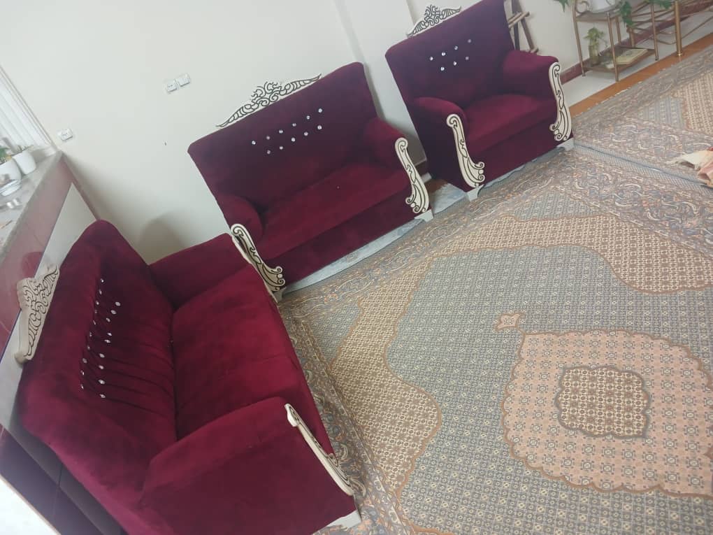 مبل در حد نو