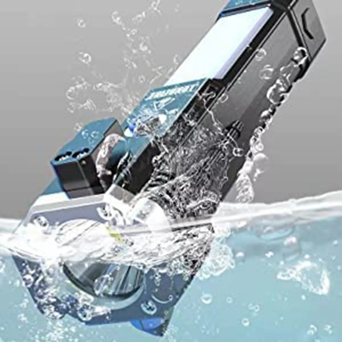 چراغ قوه ضد آب هشت کاره