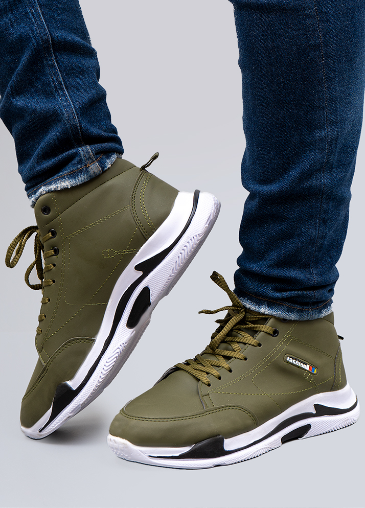 کفش ساقدارزیتونی