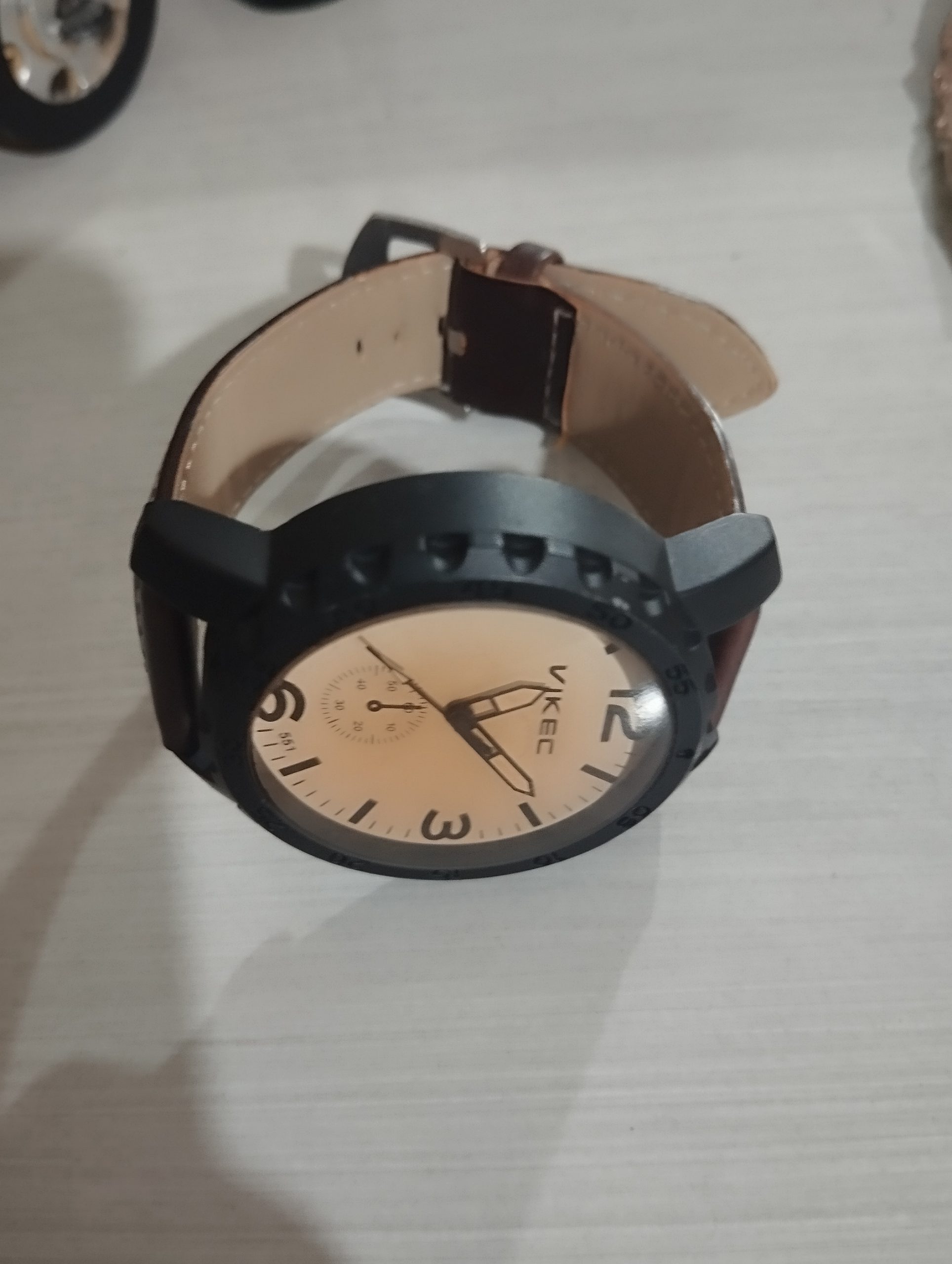 ساعت مچی مردانه اسپرت