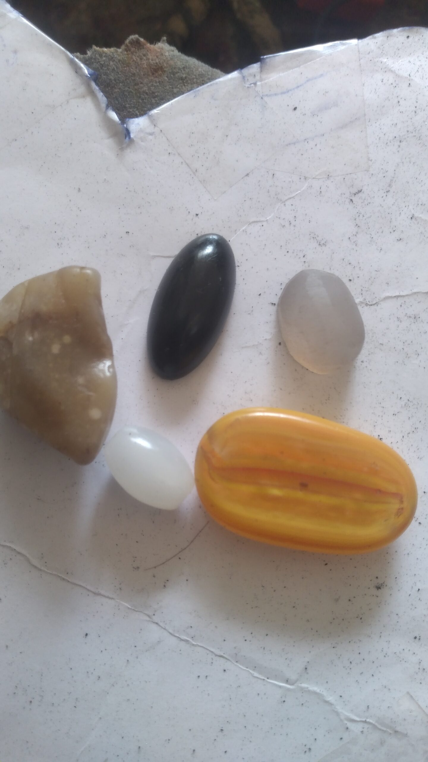 سنگ های زیبا