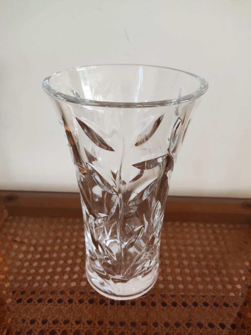 گلدان کریستالی