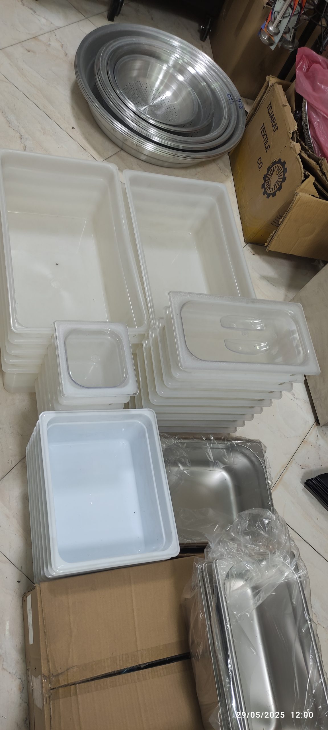 بنماری پلاستیکی و استیل