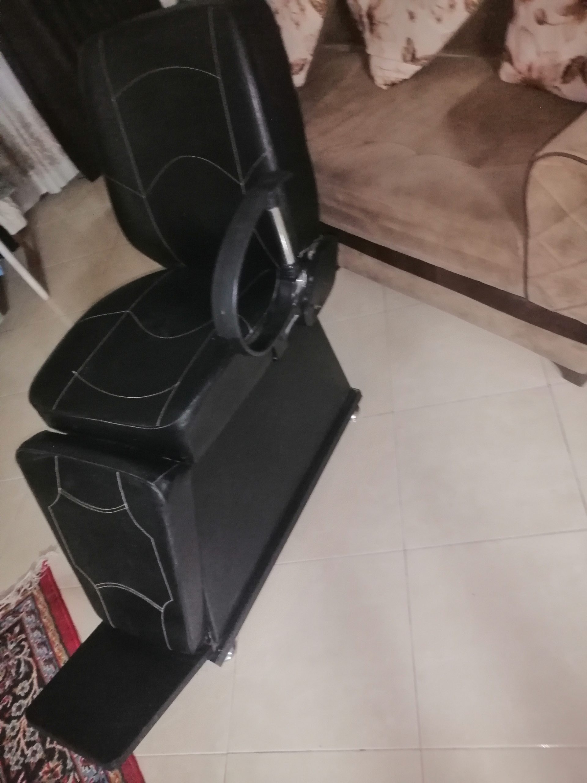 صندلی تاشو مخصوص آرایشگاه بانوان