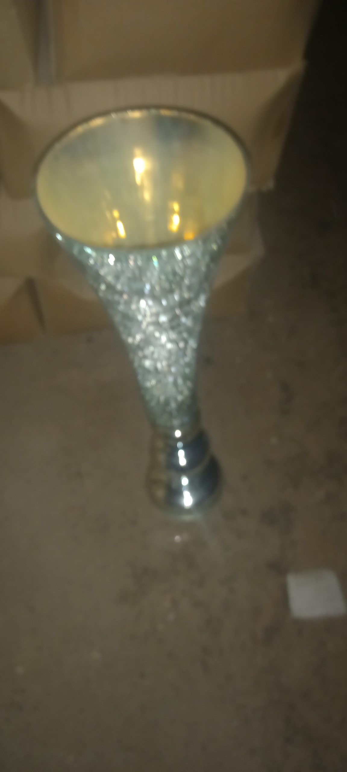 گلدان تزیینی زیبا