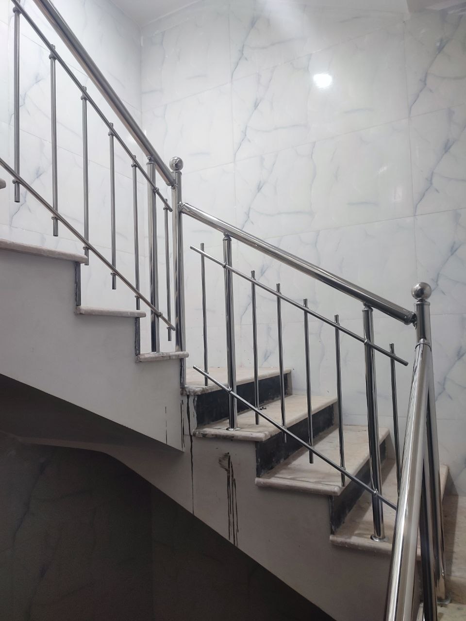 نرده استیل آسا